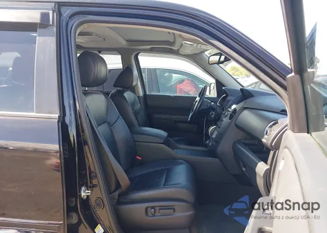 2015 Honda Pilot Touring из США, поврежденный, VIN 5FNYF3H96FB011178